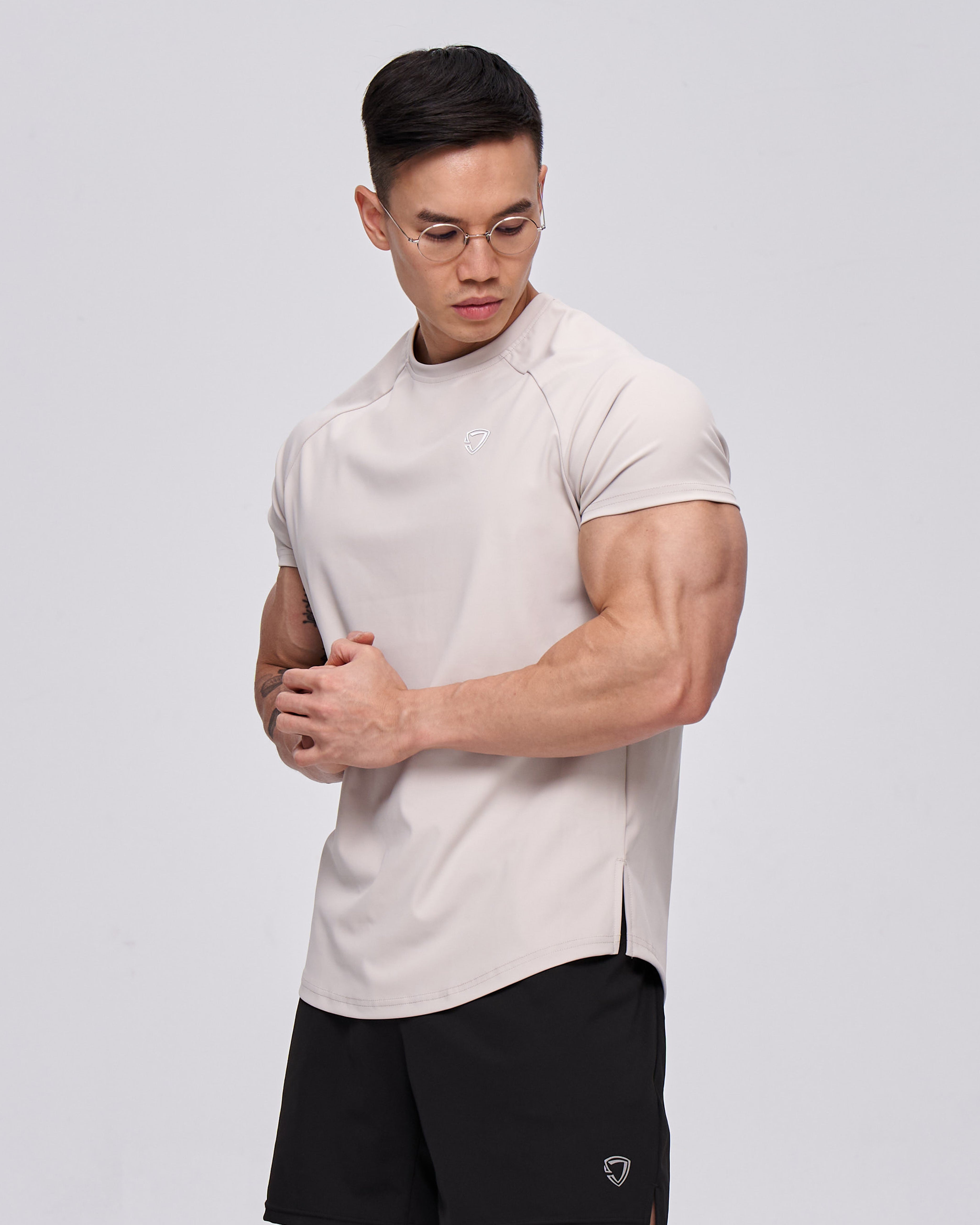 color_Khaki