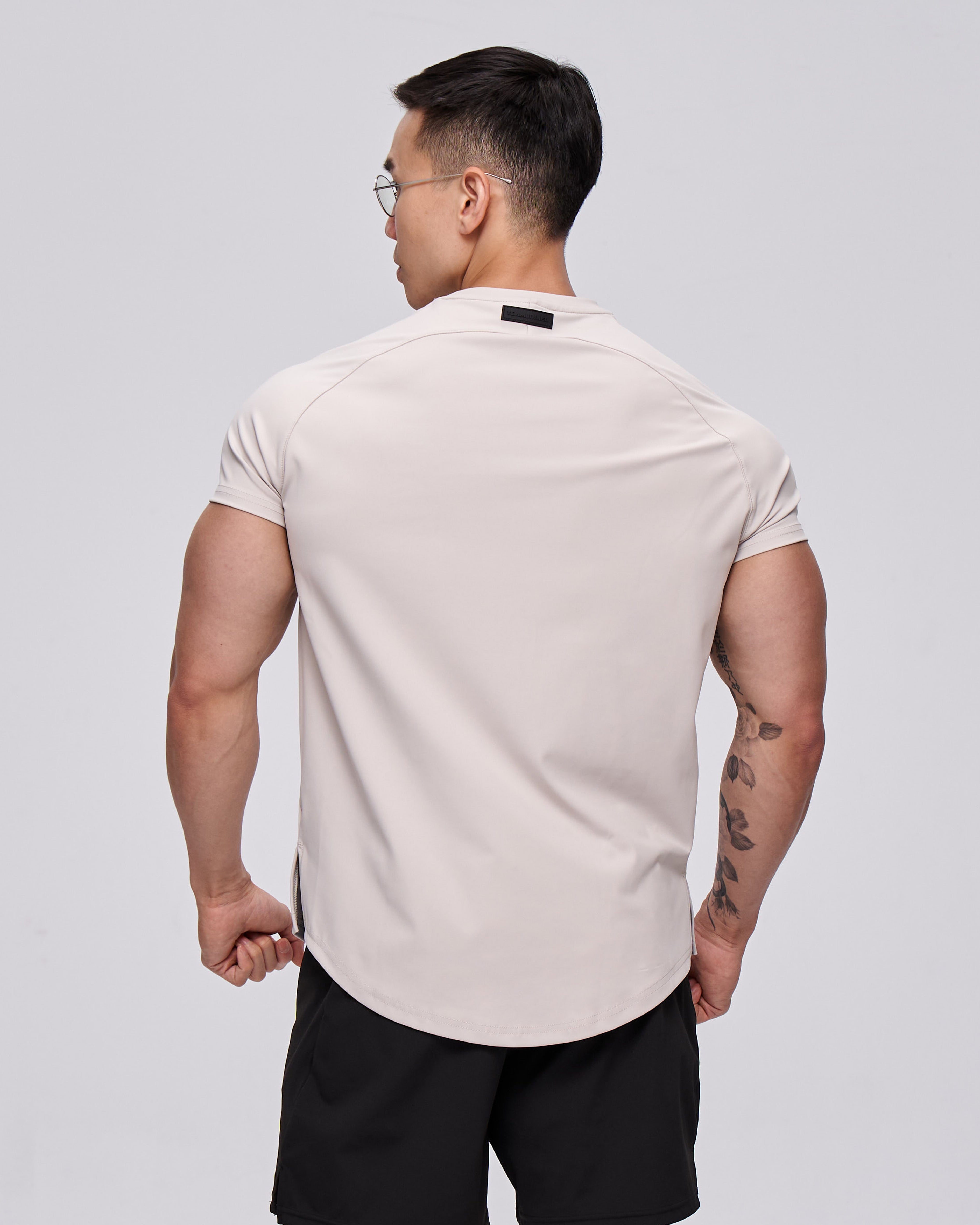 color_Khaki