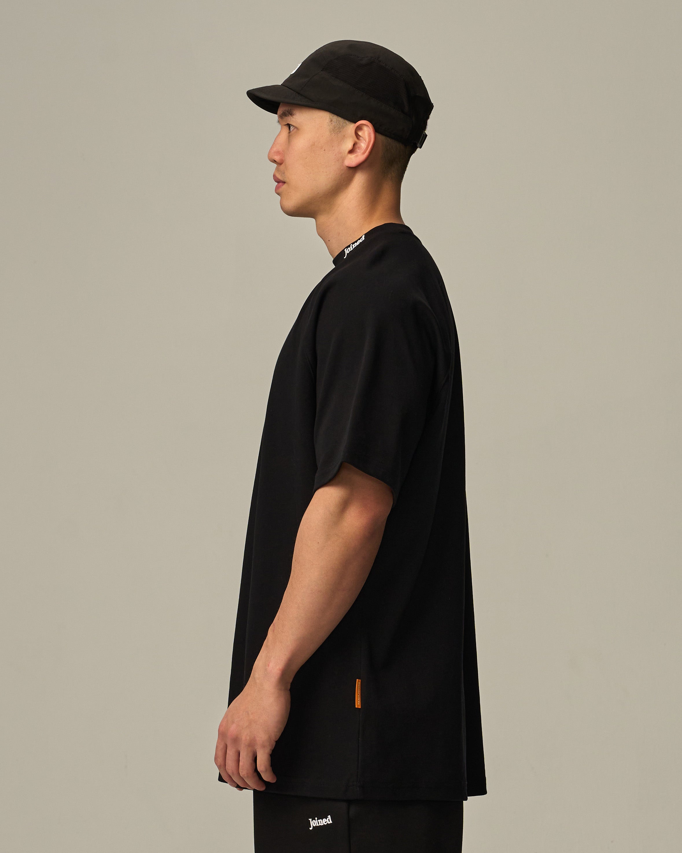 color_Black