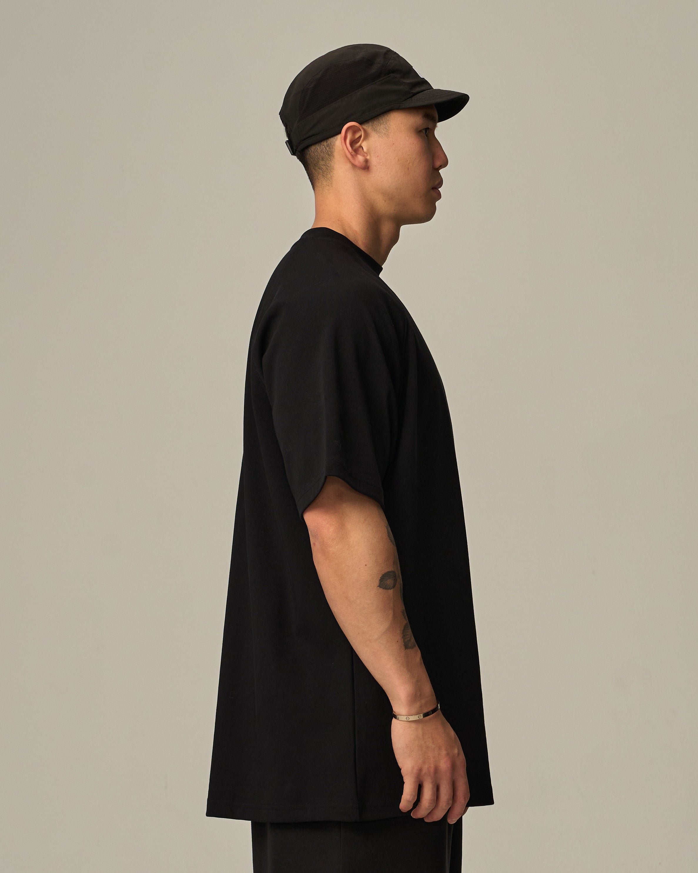color_Black