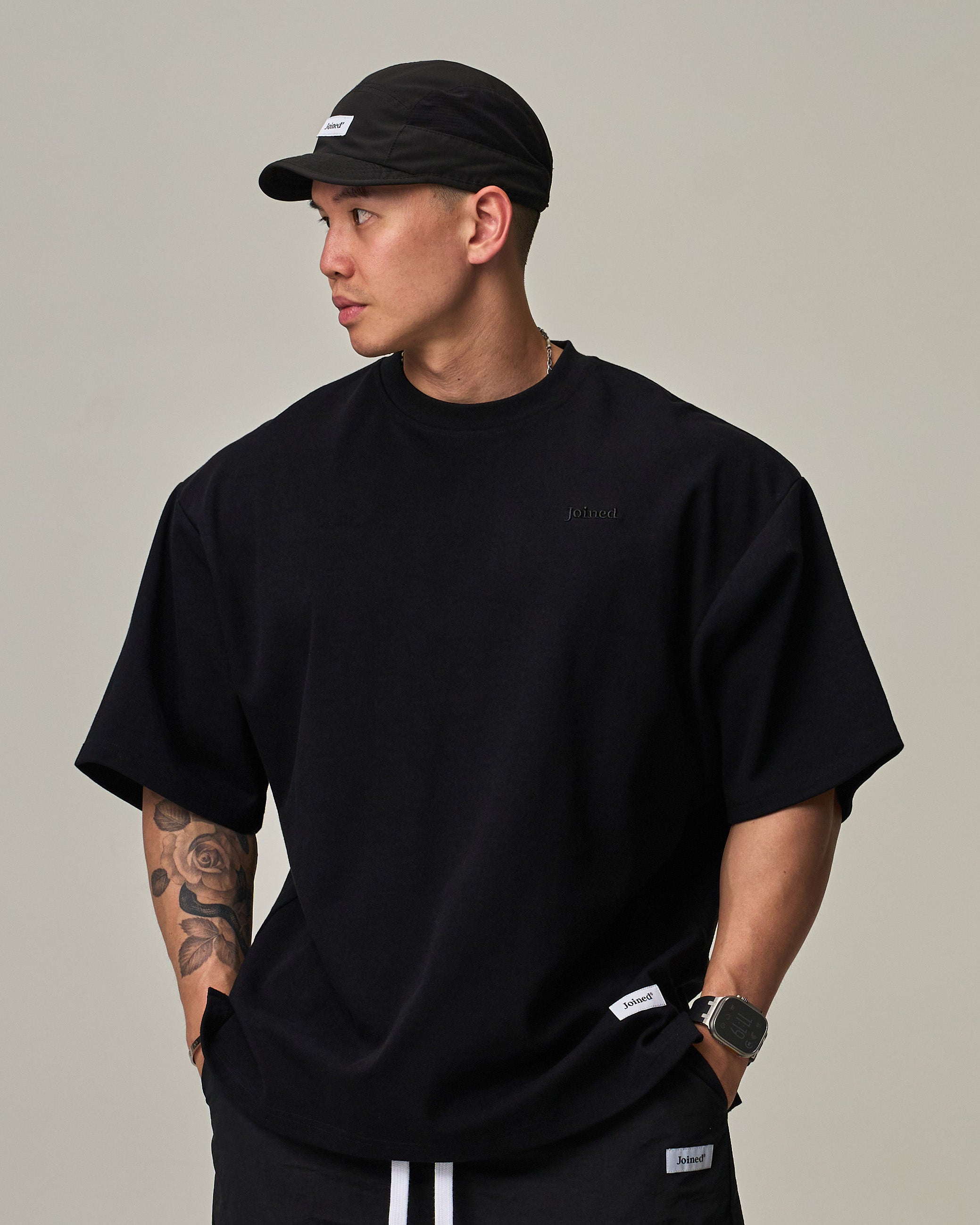 color_Black