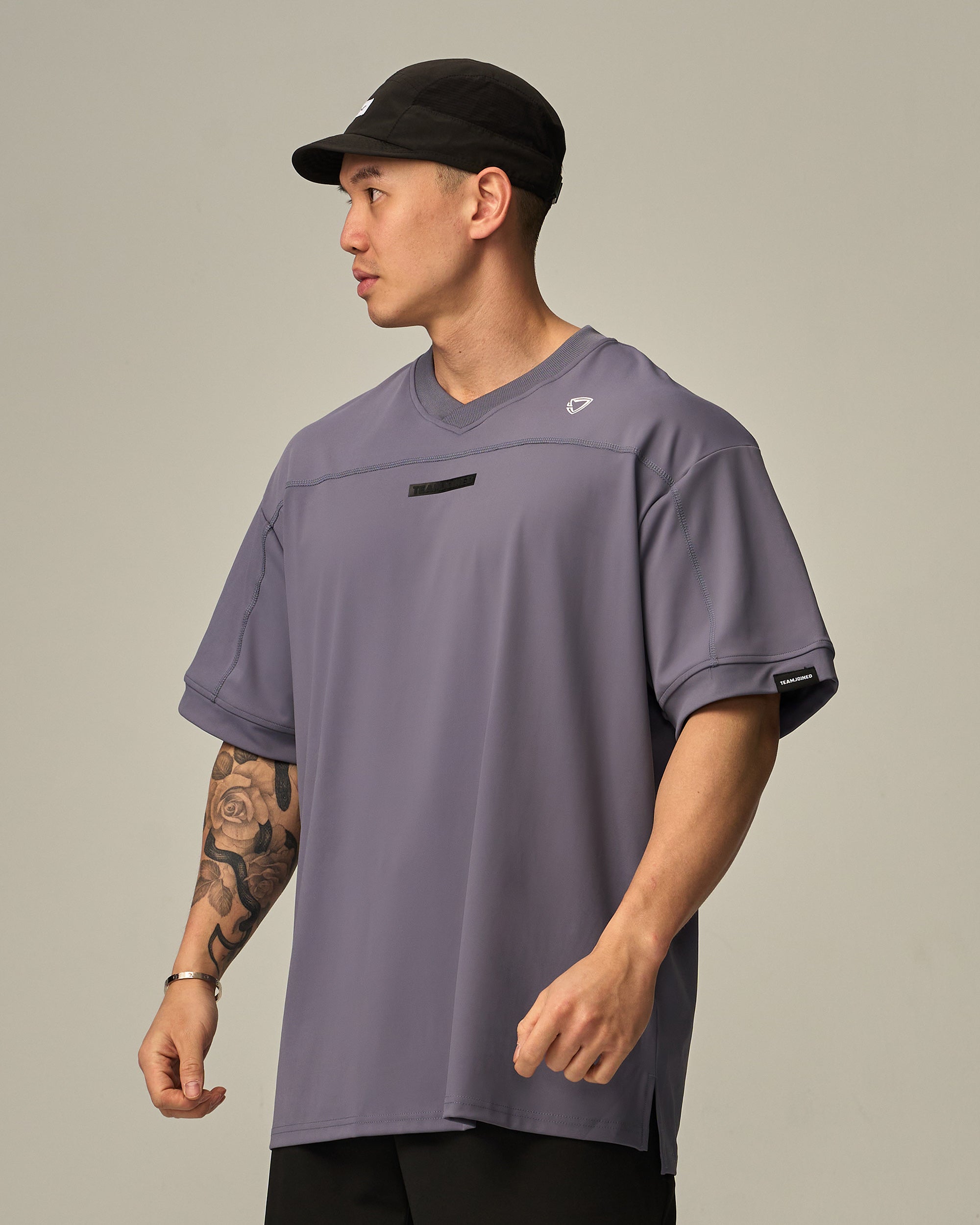 color_Space Gray