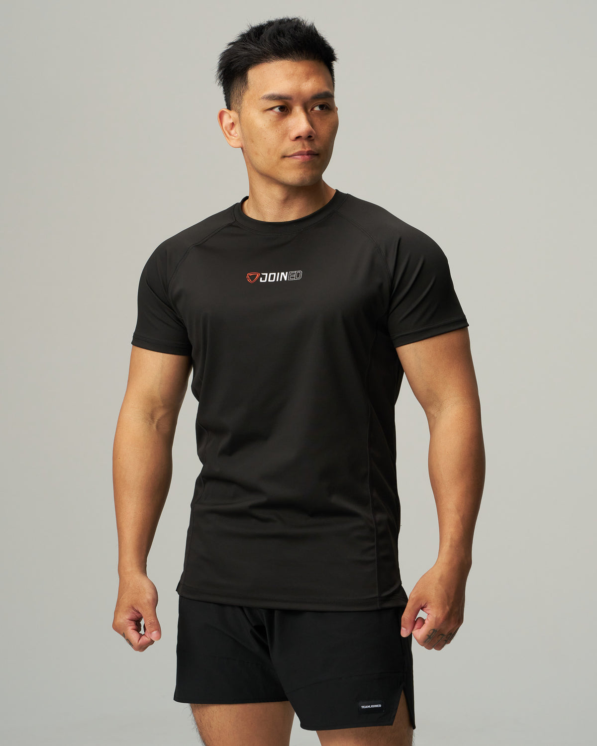 Full Logo Form-Fit Top