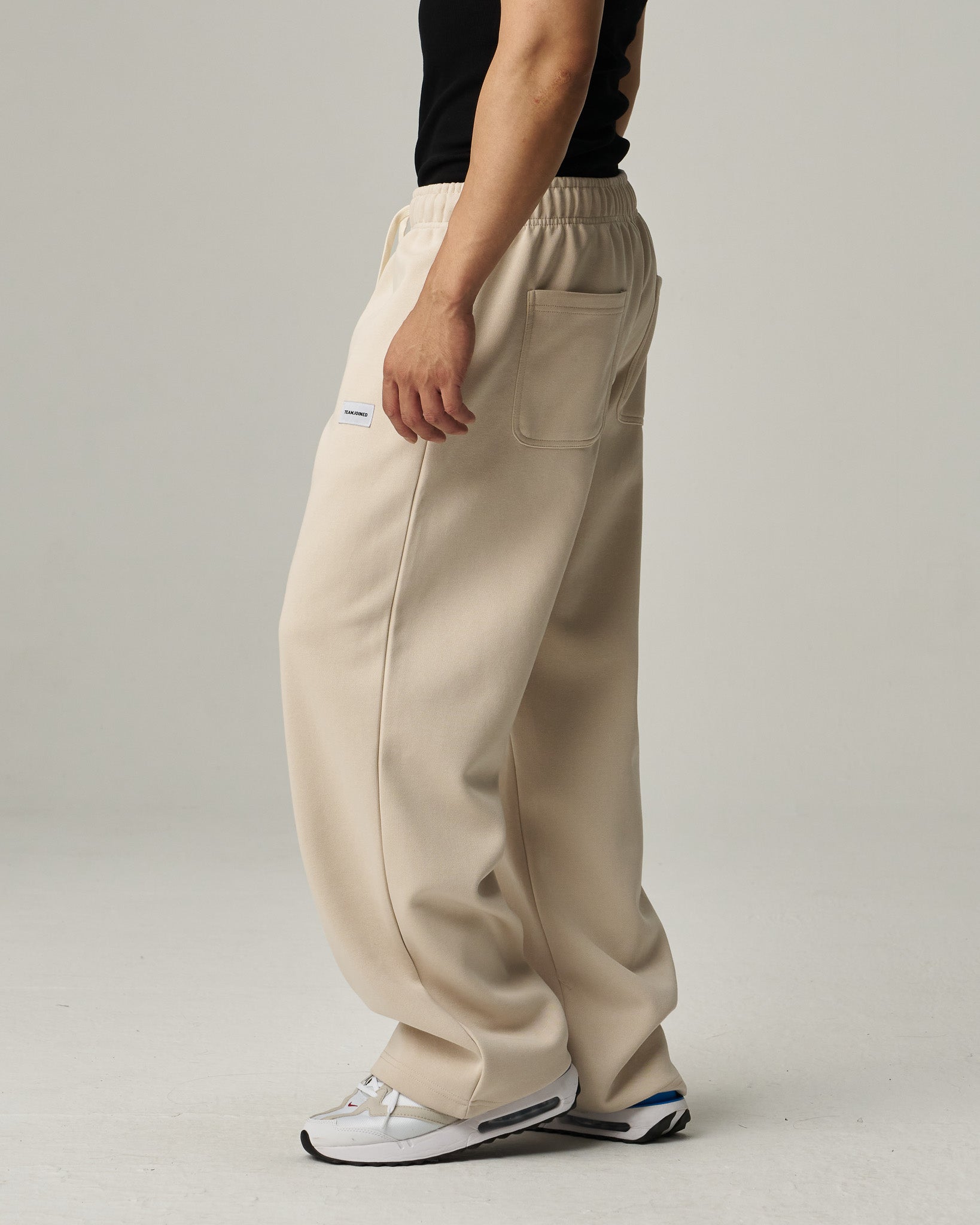 Straight Pants