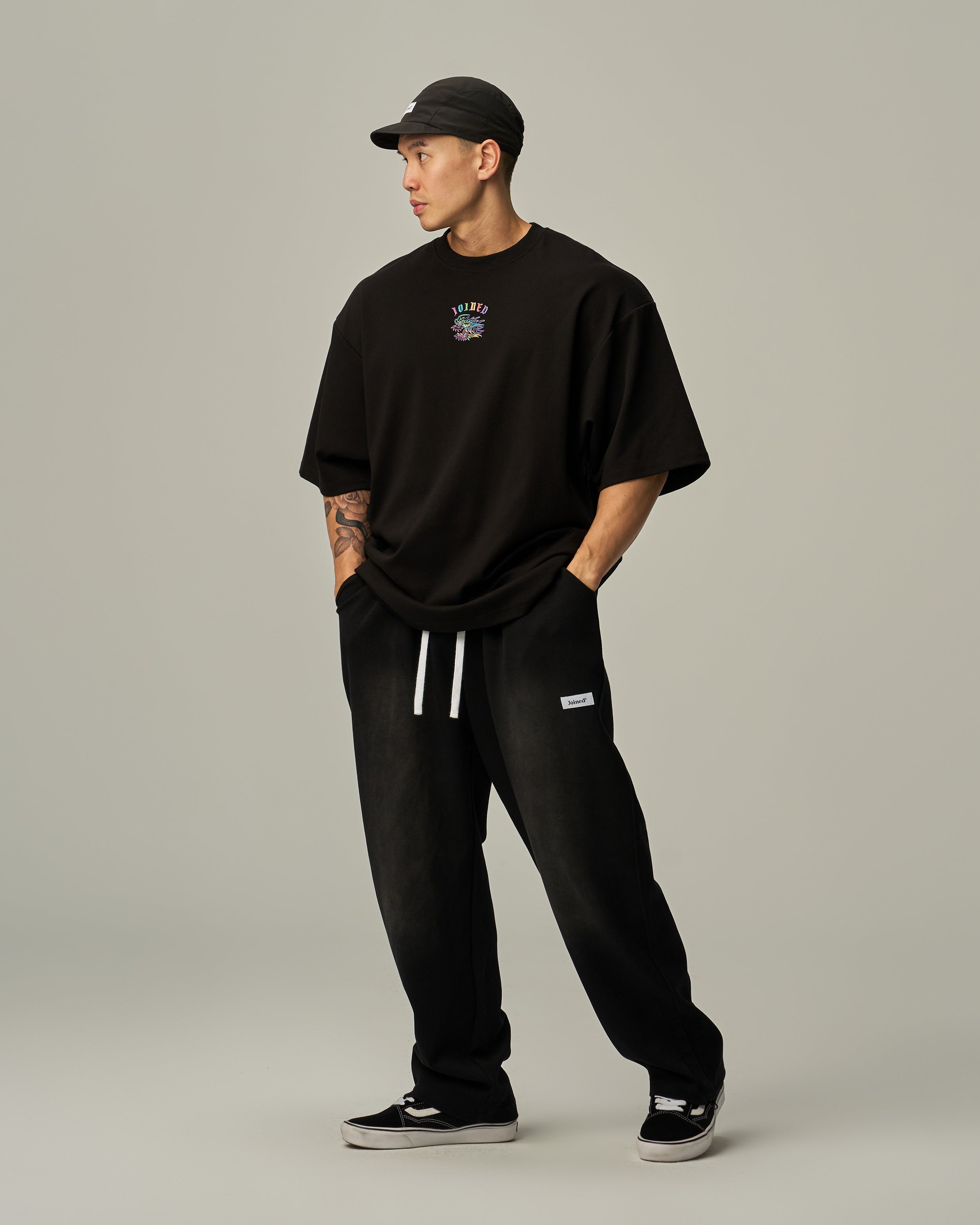 color_Colors/Black