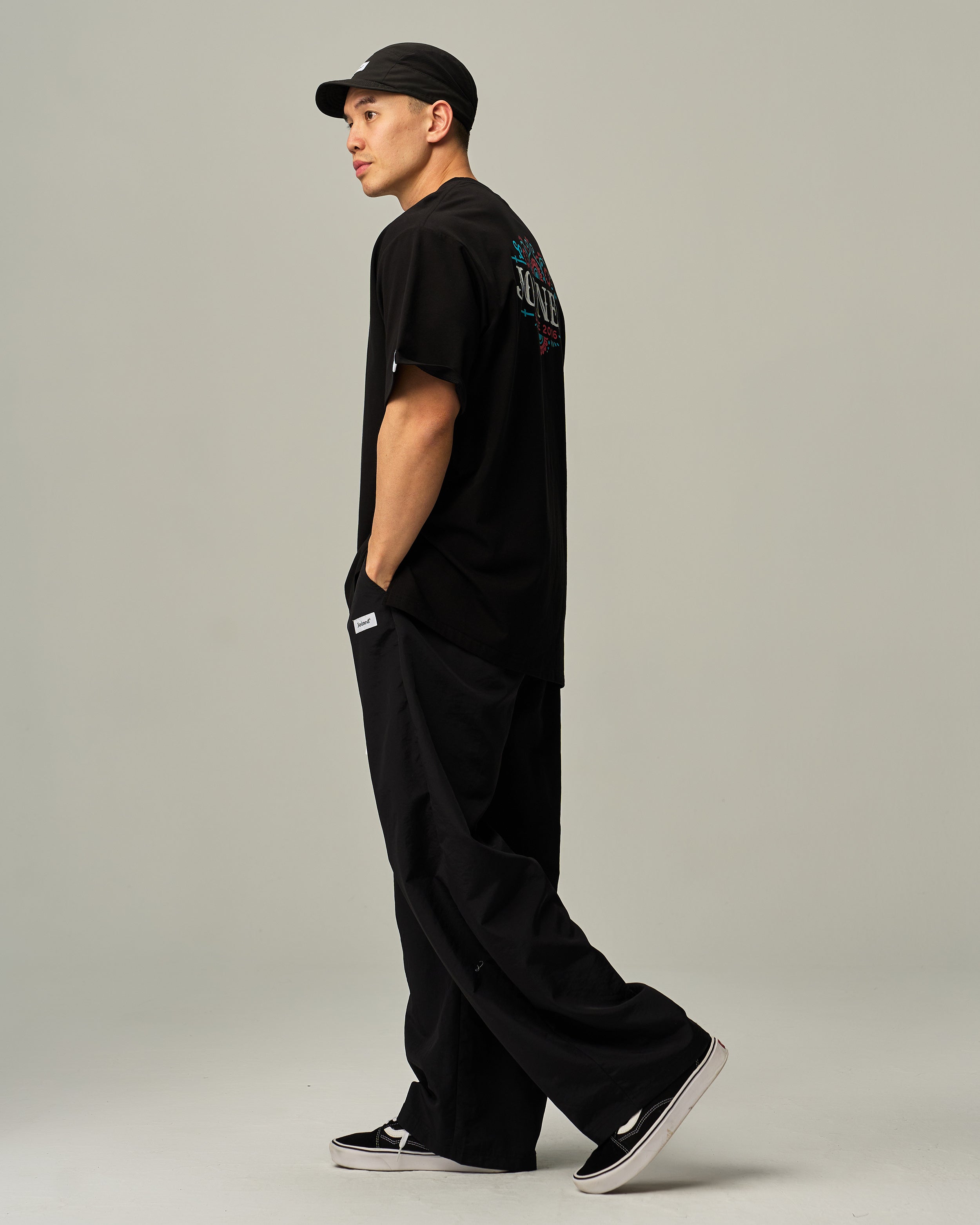 color_Black